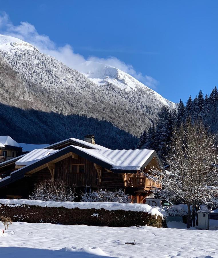 Le Petit Chalet De Montriond Exterior foto